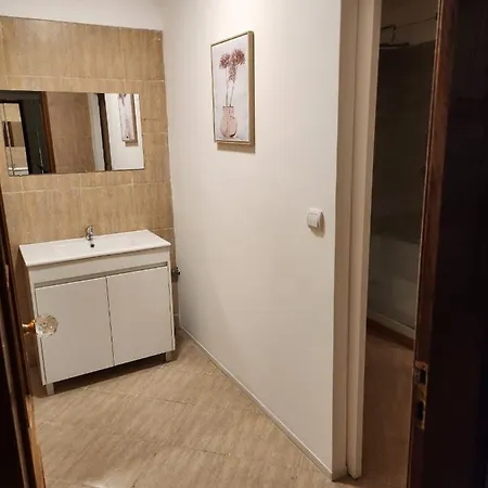 A Casa De Pedra * Amora